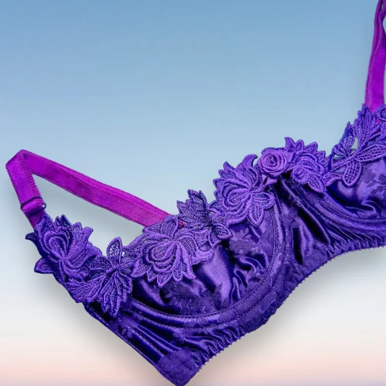 90's Embroidered Cutout Bra Top | Orchid Purple