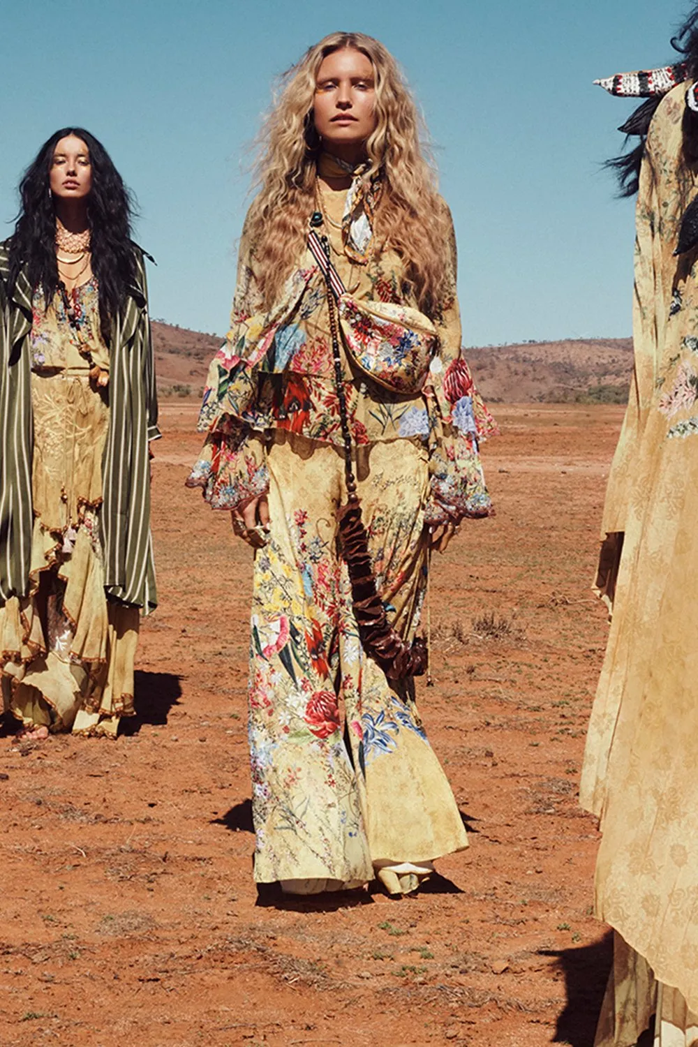 FLARED LAYERED BLOUSE AMONG THE GUMTREES