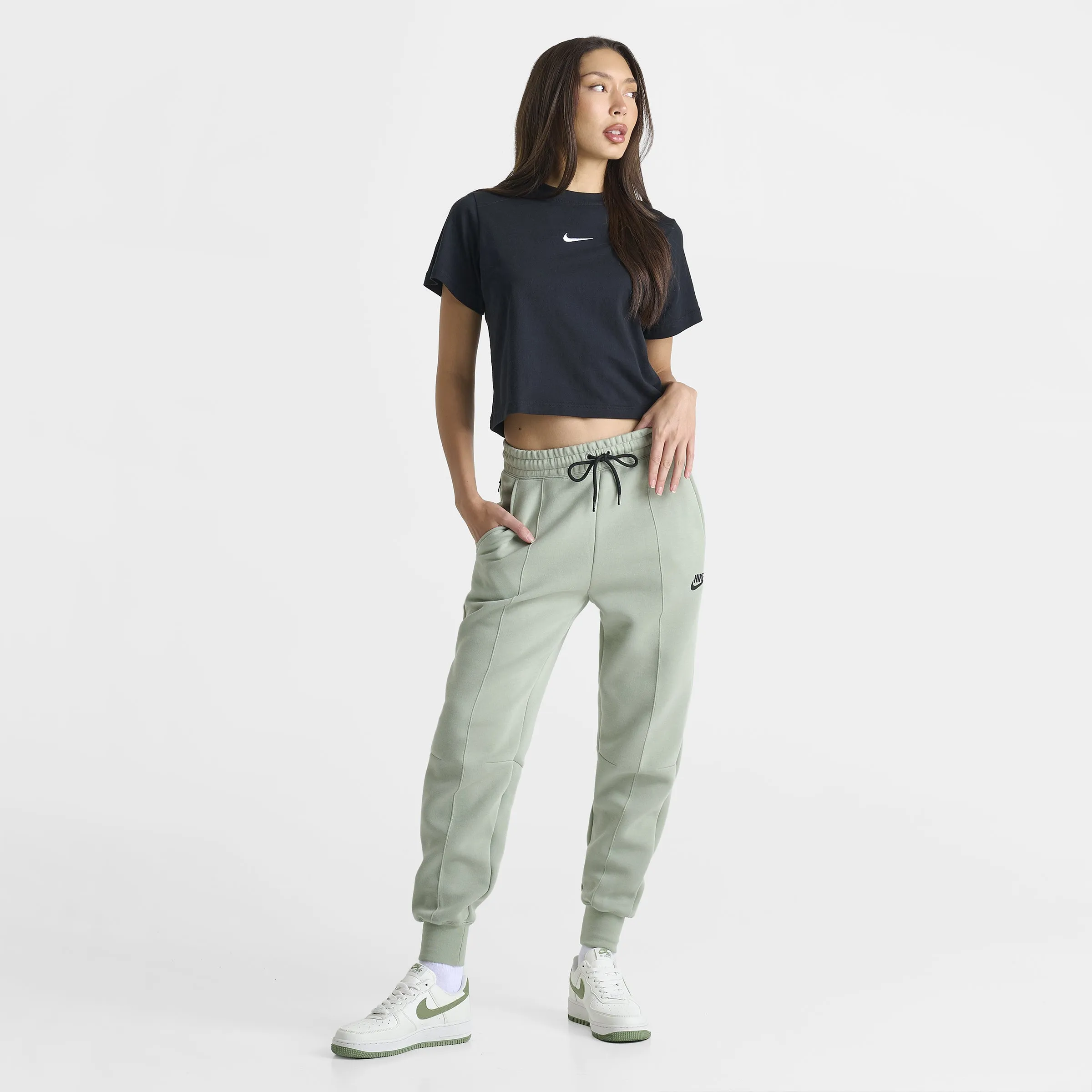 Nike Sportswear Women's Mid Rise Tech Fleece Joggers Jade Horizon / Black