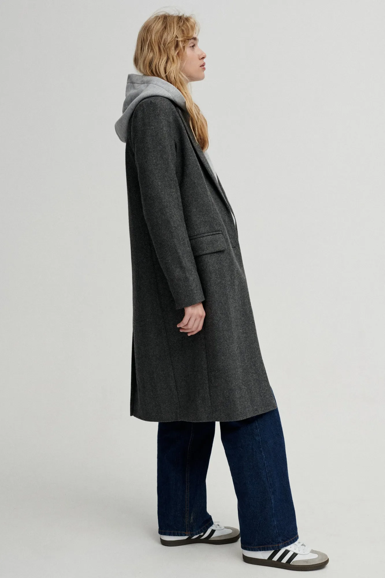 Recycled wool blend coat  / 18 / 06 / granite grey