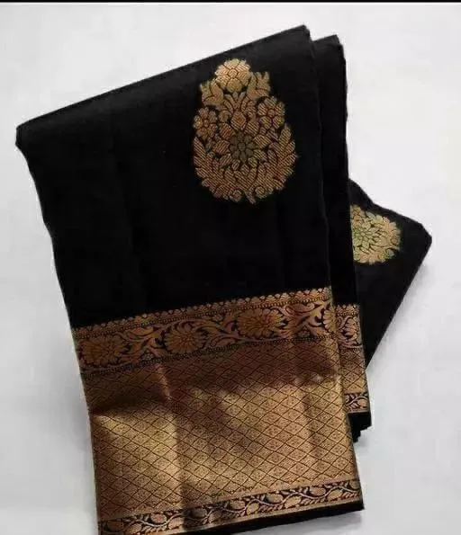 Refreshing Black Soft Silk Saree With Flaunt Blouse Piece