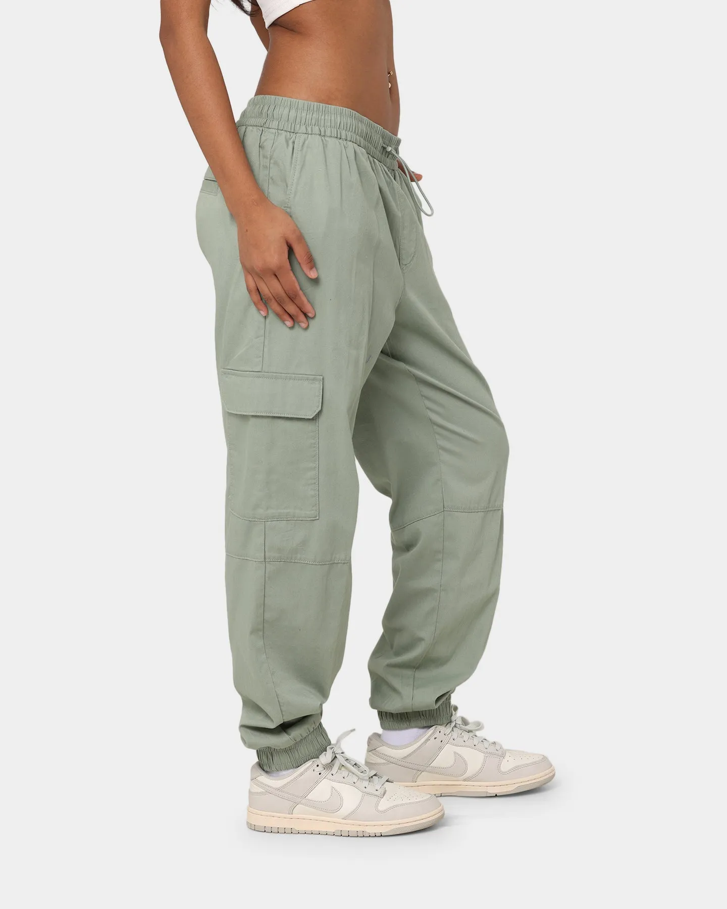 Tommy Jeans Women's Betsy Cargo Elasticated Joggers Dusty Sage